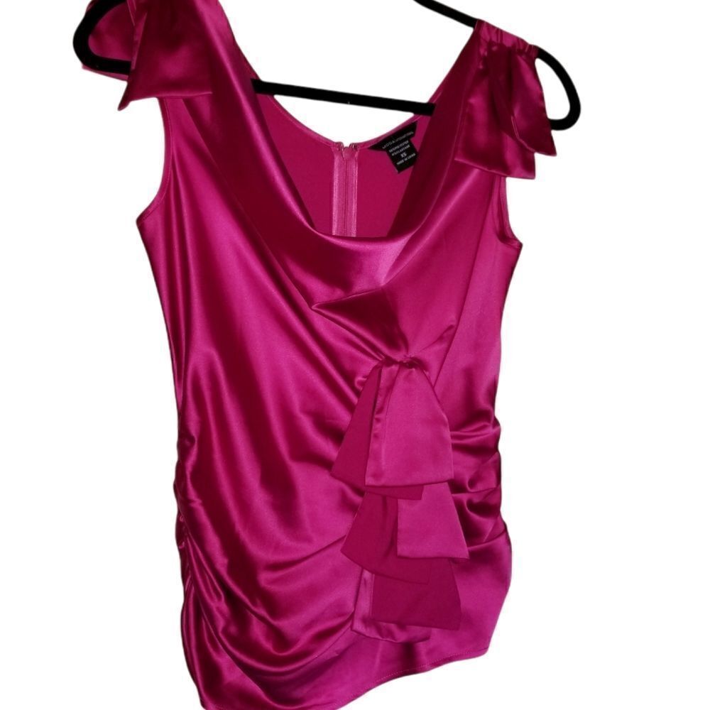 VS Moda International Hot Pink Sleeveless Top XS